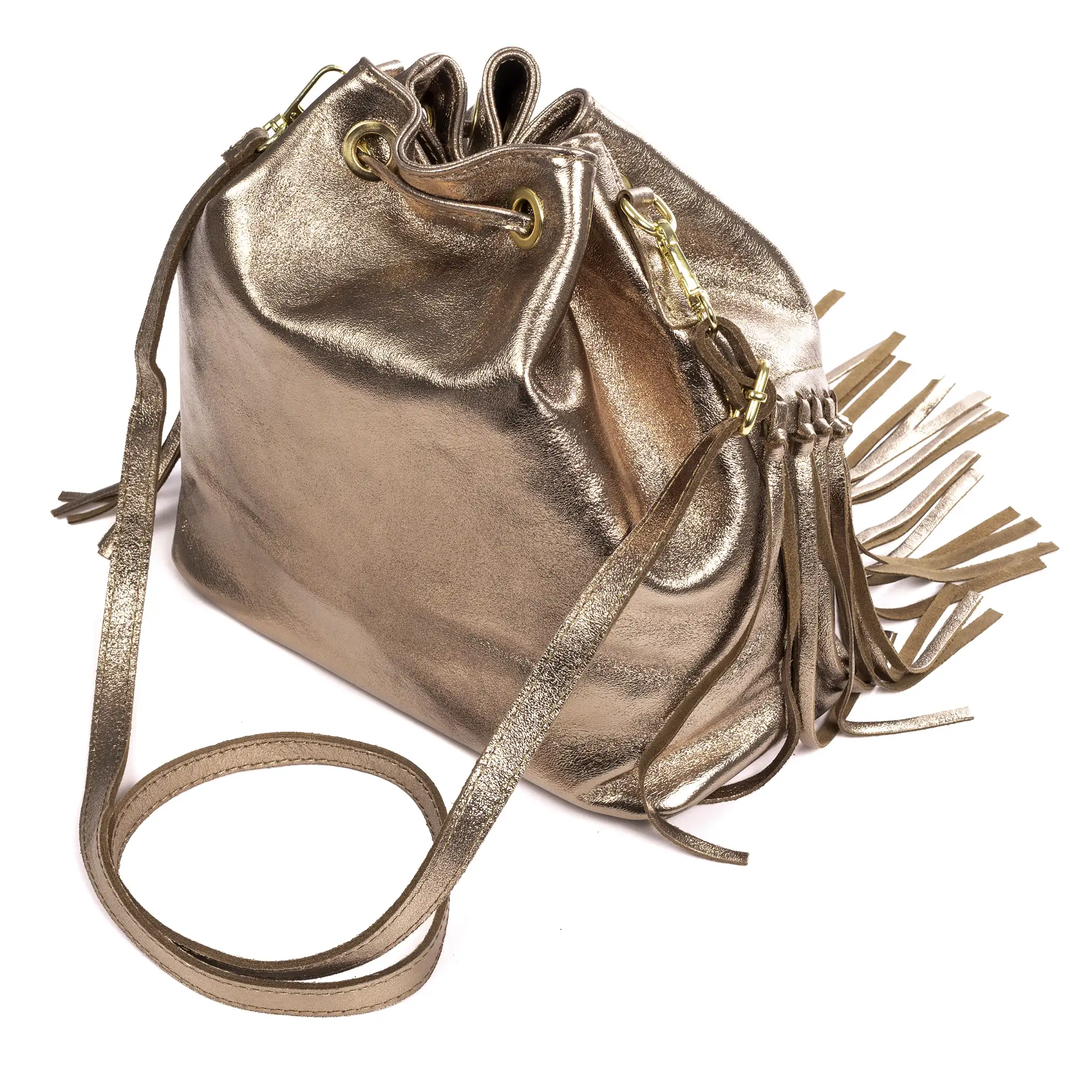 Arzana bolso bandolera piel auténtica gamuza laminada. Diseño exclusivo fruncido y borlas.