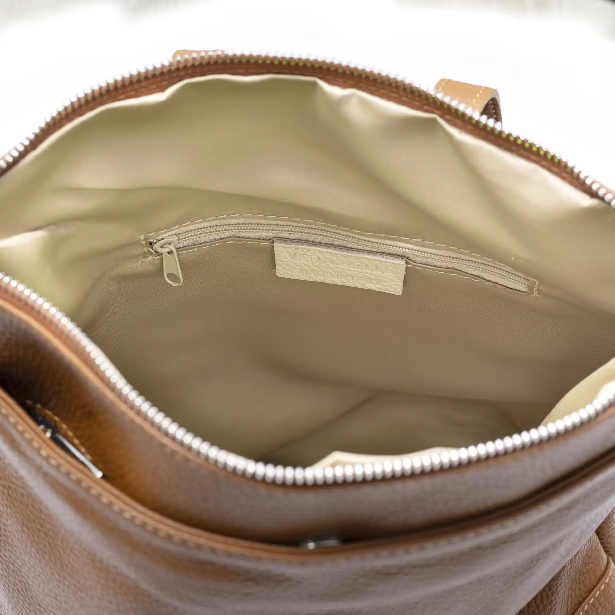 Asigliano bolso mochila de piel auténtica Dollaro