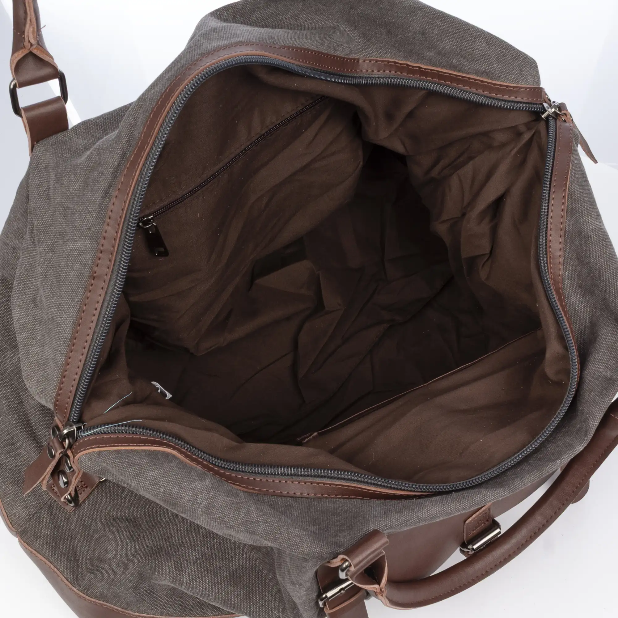 Barbariga bolso de viaje. De lona canvas premium combinada con piel.