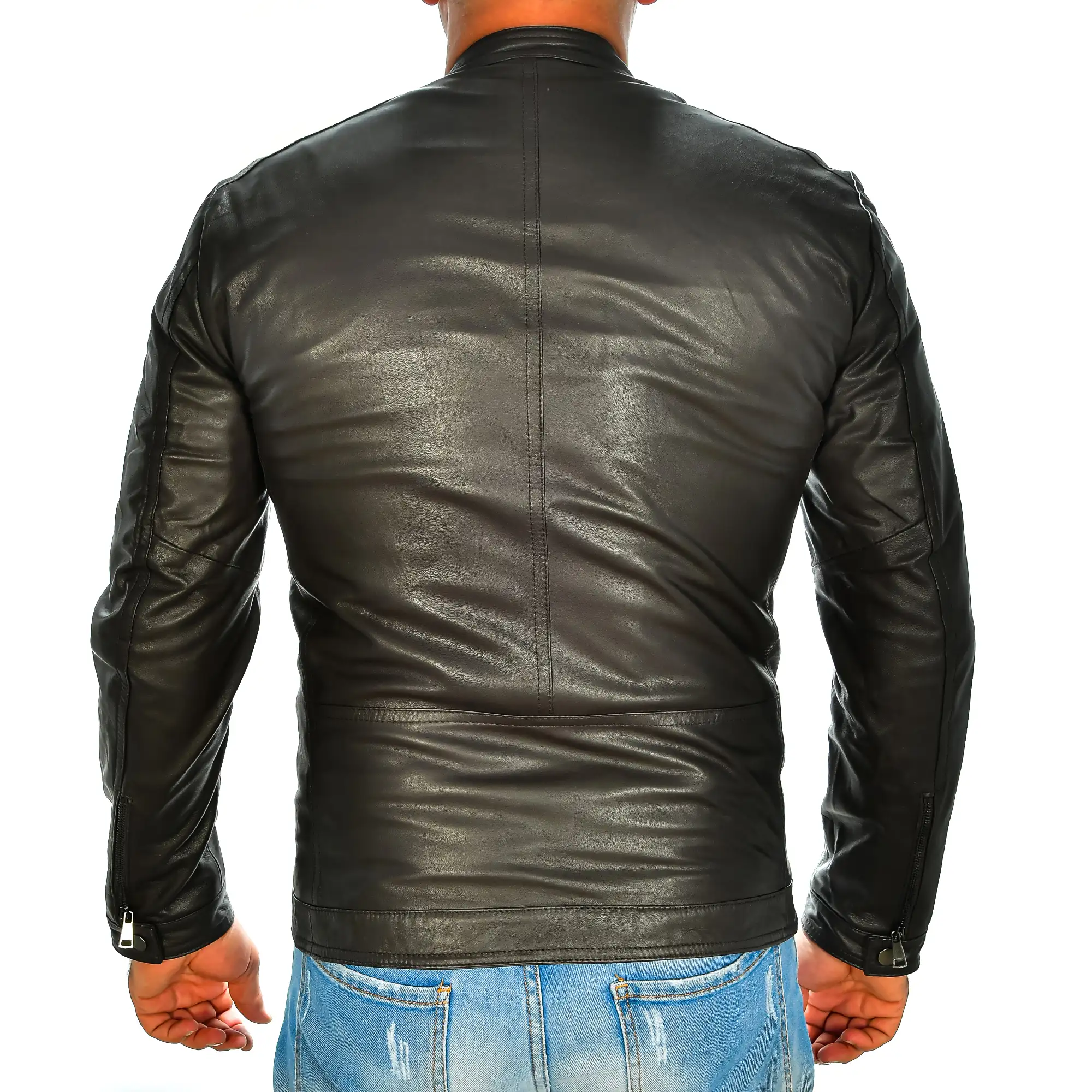 Chaqueta de hombre de piel auténtica.