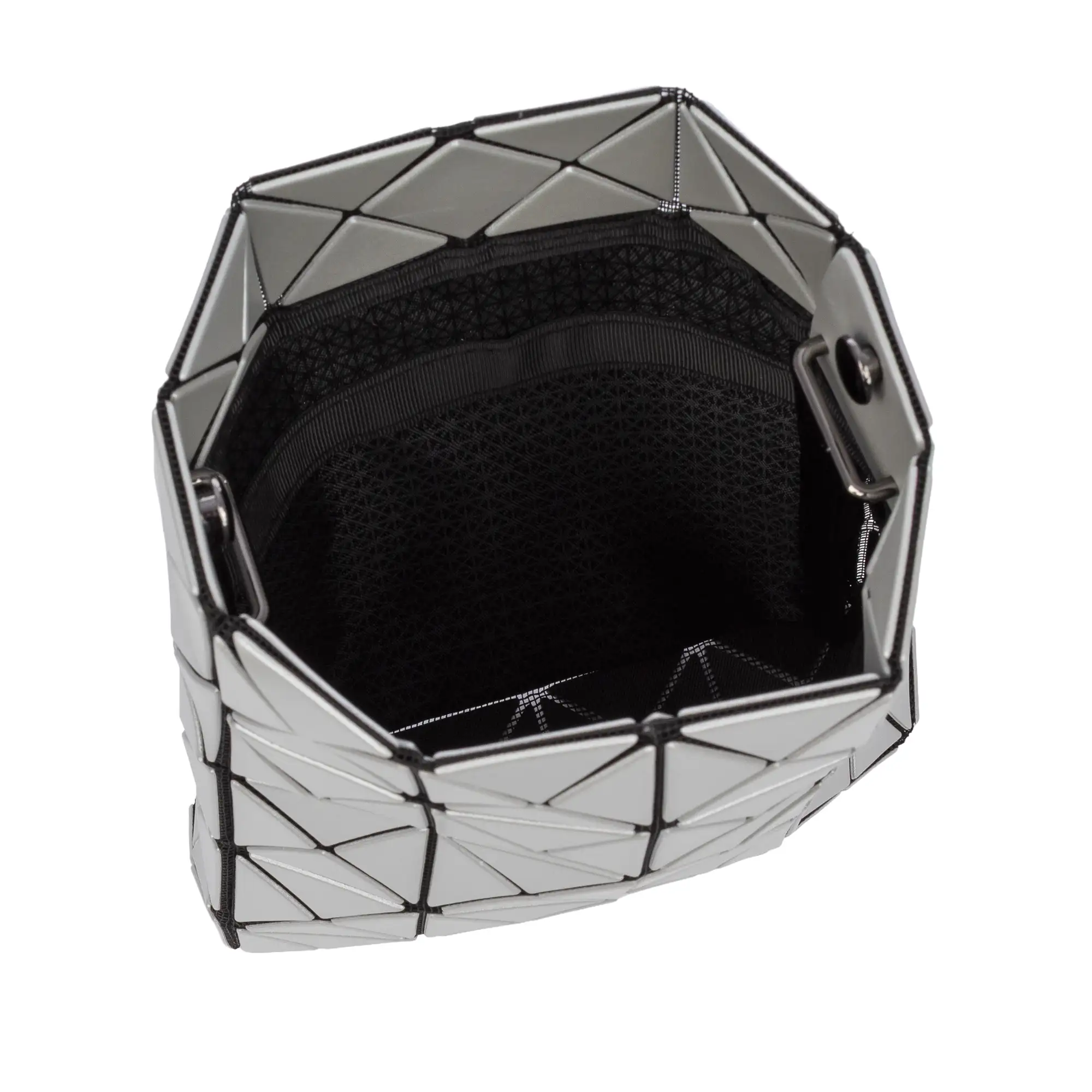 Aterno bolso bandolera y de mano de diseño geométrico.
